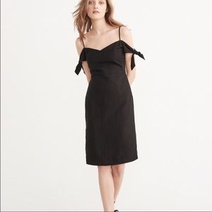 Abercrombie & Fitch NWT Black Midi Dress